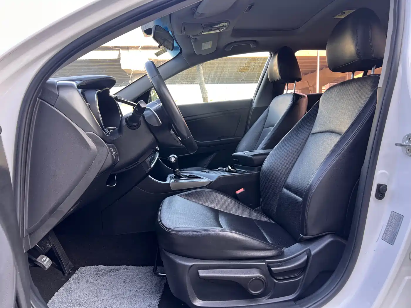 Kia K5 2015 2.0T Automatic Turbo фото 18