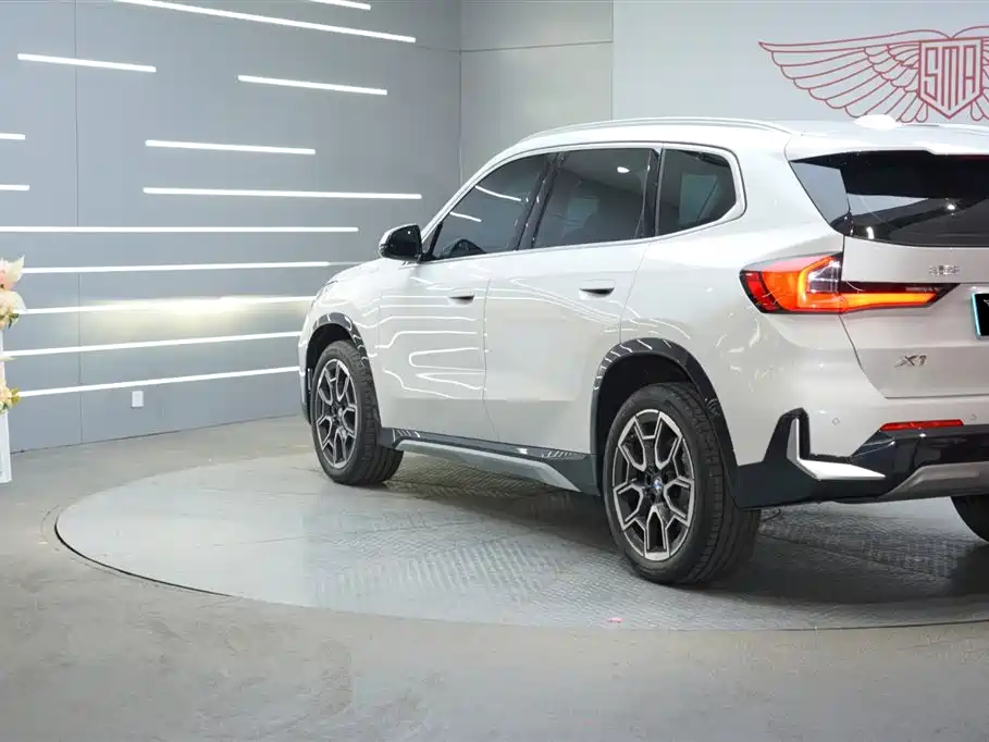 BMW X1 2025 sDrive25Li X Design Package фото 5