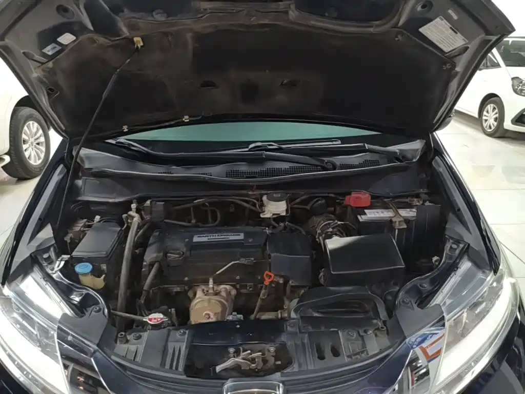 Photo 20 - Honda Odyssey