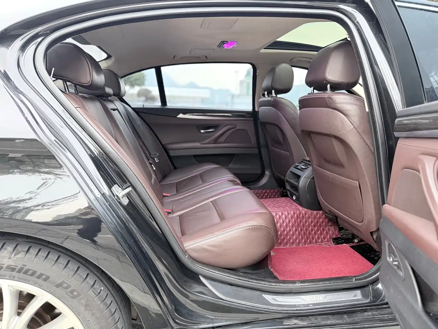 BMW 5 Series 2017 525Li Luxury Design Package фото 12