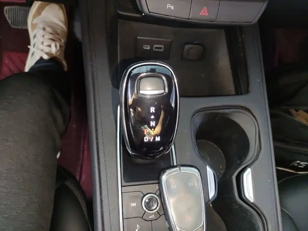 Photo 14 - Cadillac XT4