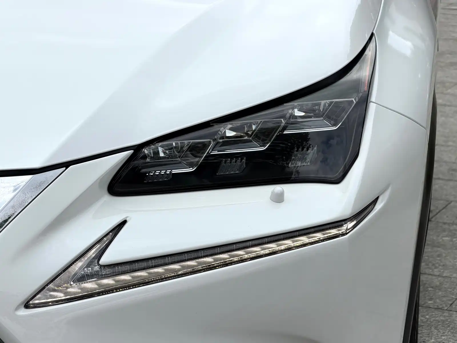 Фото 4 - Lexus NX
