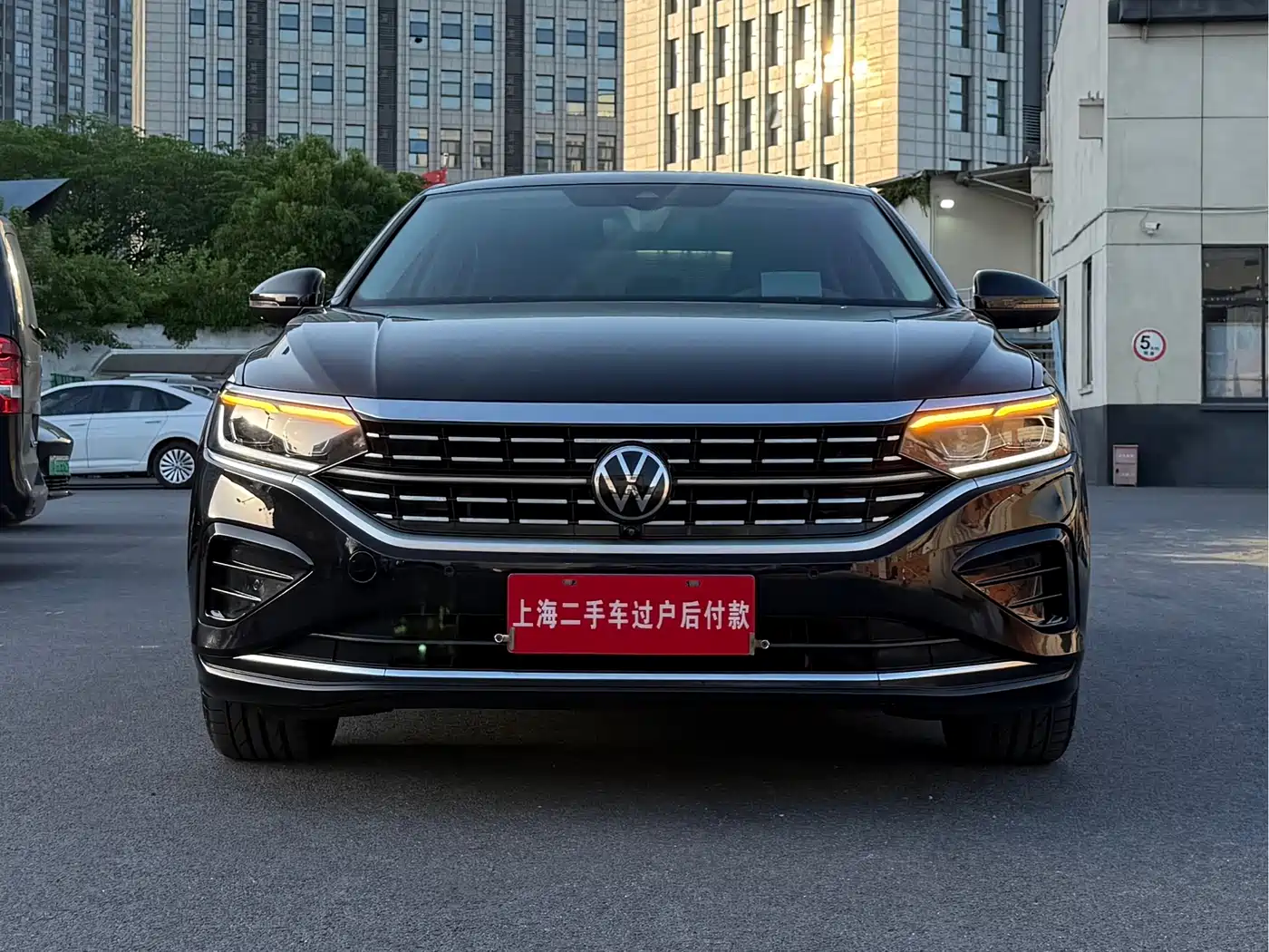 Volkswagen Passat 2022 380TSI Flagship Edition