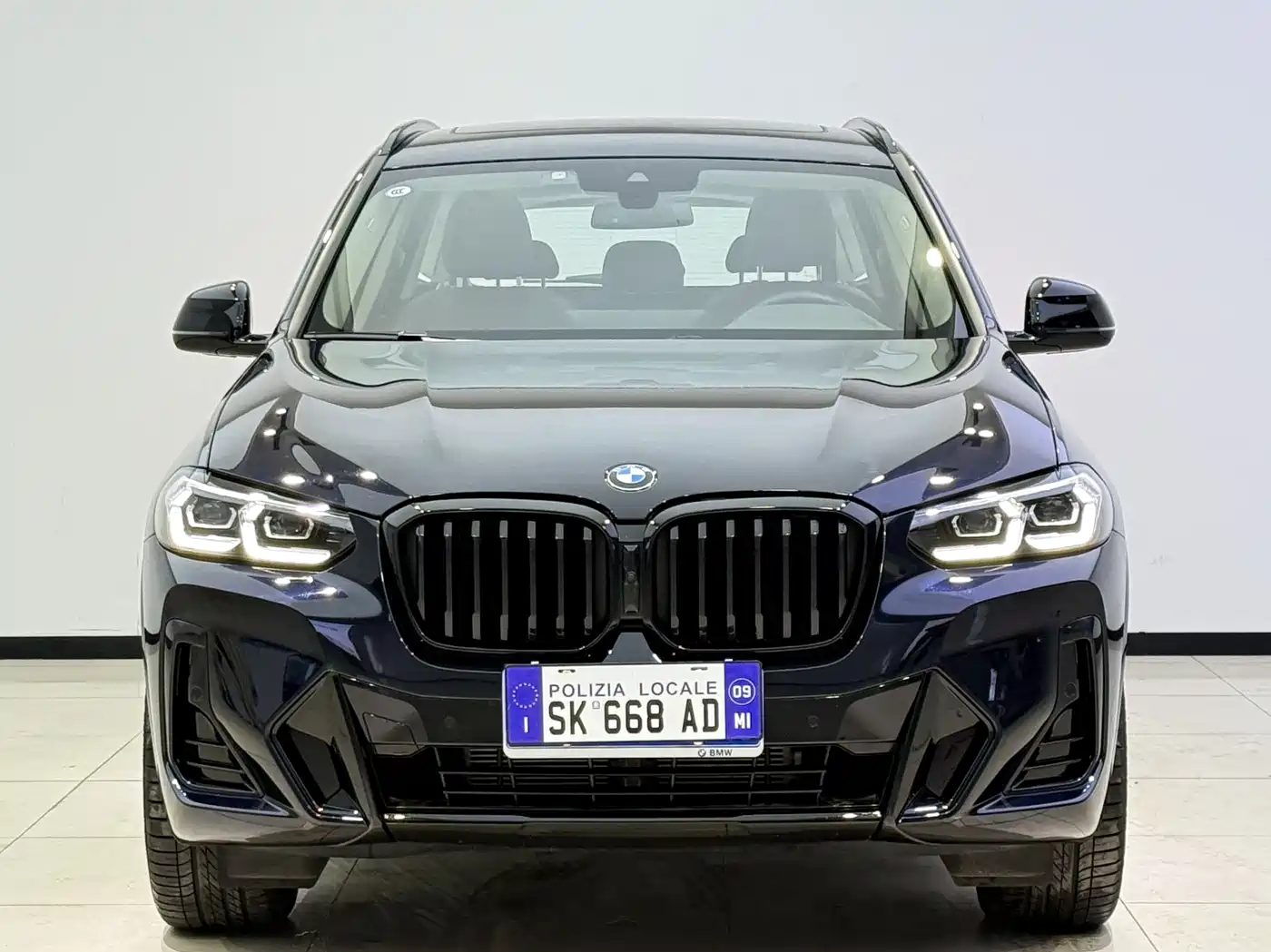 BMW X3 2022 Facelift xDrive30i Leading M Shadow Edition фото 2