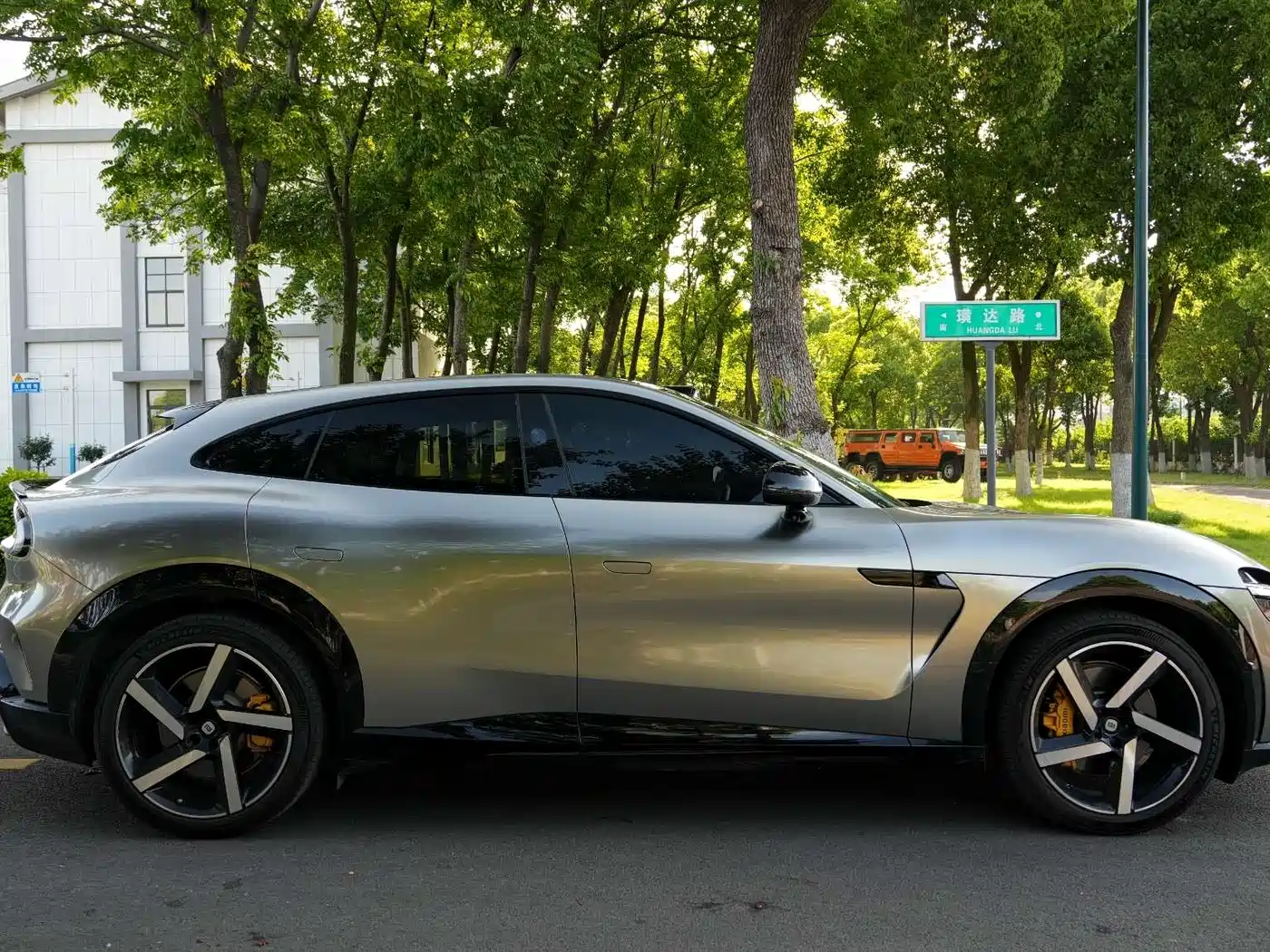 Xiaomi Auto Xiaomi YU7 2025 Extended Range AWD Pro фото 5