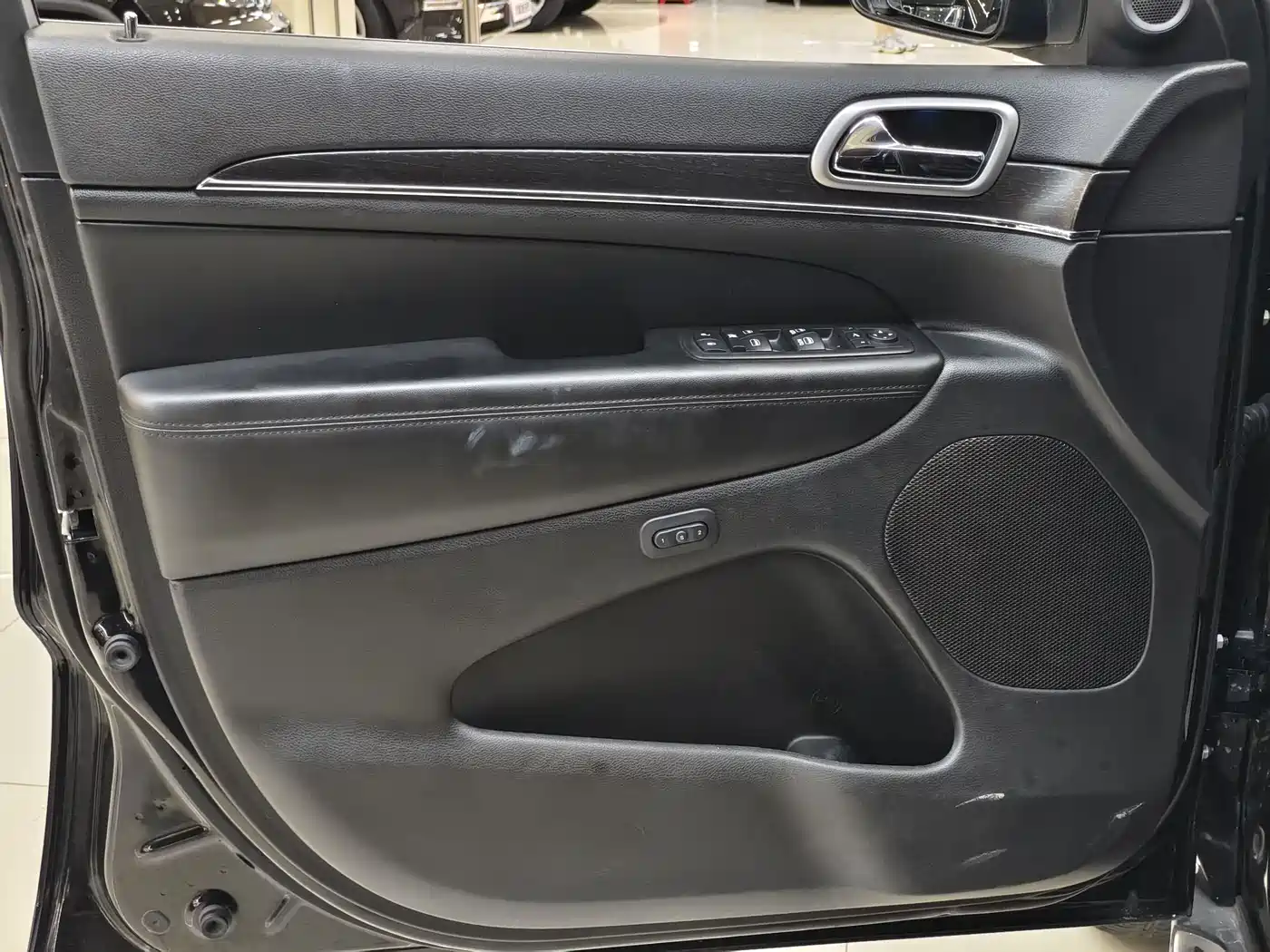 Jeep Grand Cherokee (Import) 2019 2017 3.0L Comfort Navigation Edition