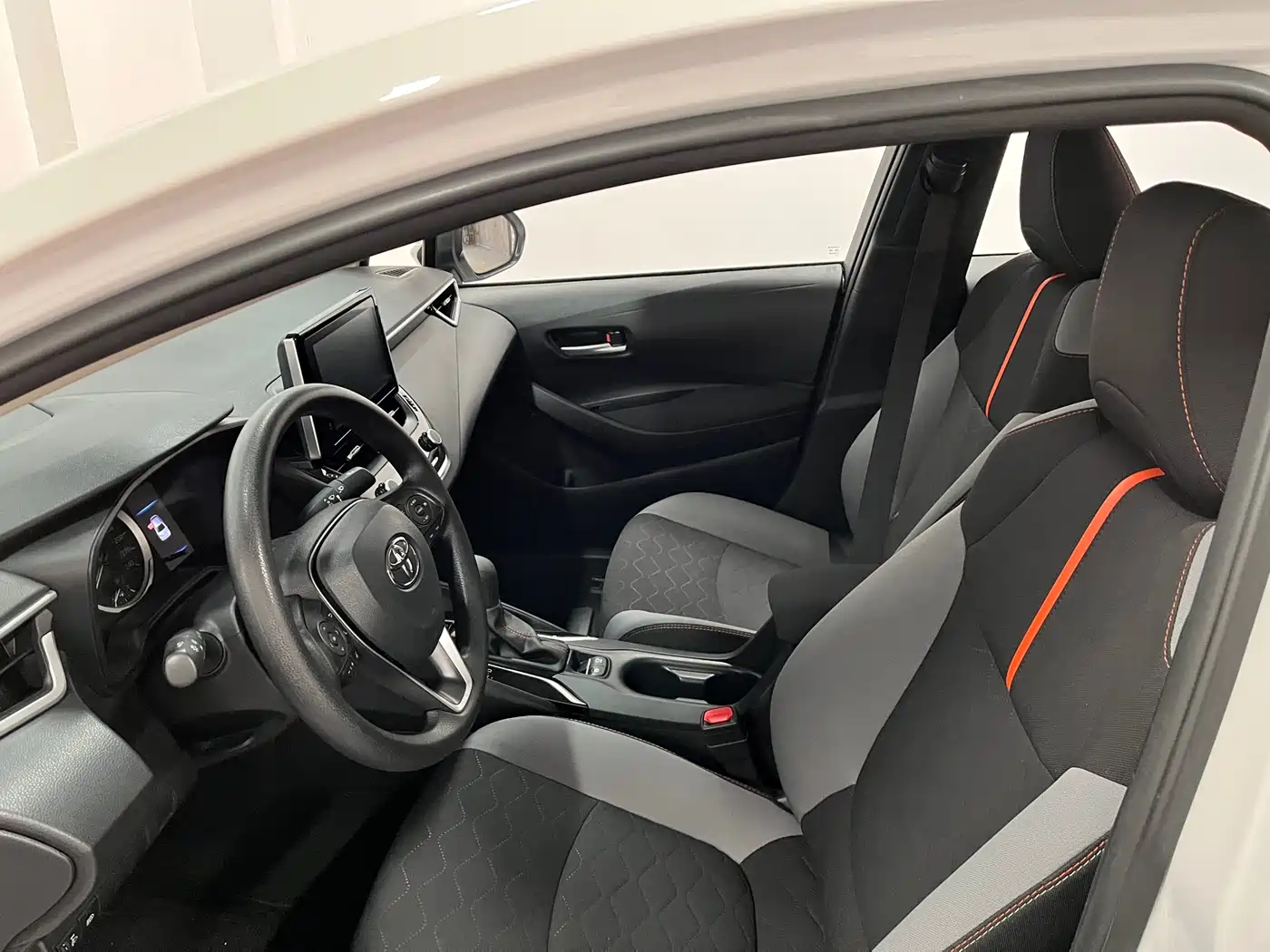 Toyota Corolla 2021 1.2T S-CVT Elite PLUS Edition фото 11
