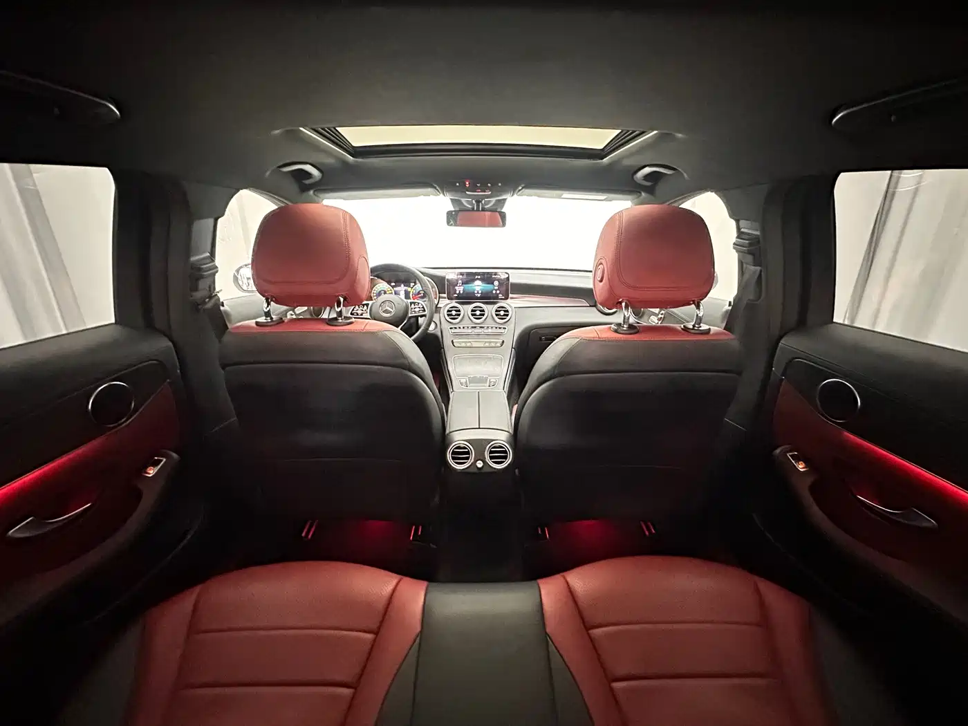 Mercedes-Benz GLC Coupe 2020 GLC 300 4MATIC Coupe SUV фото 42