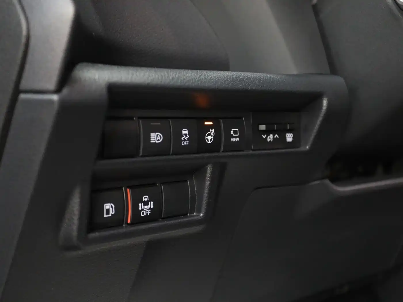 Toyota Granvia 2023 2.5L Hybrid Flagship VIP Edition фото 8