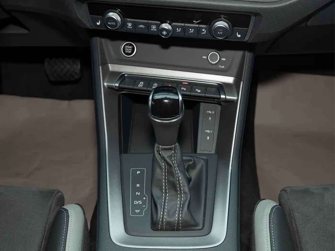 Audi Q3 2023 35 TFSI Fashion Dynamic (1.4T) фото 16