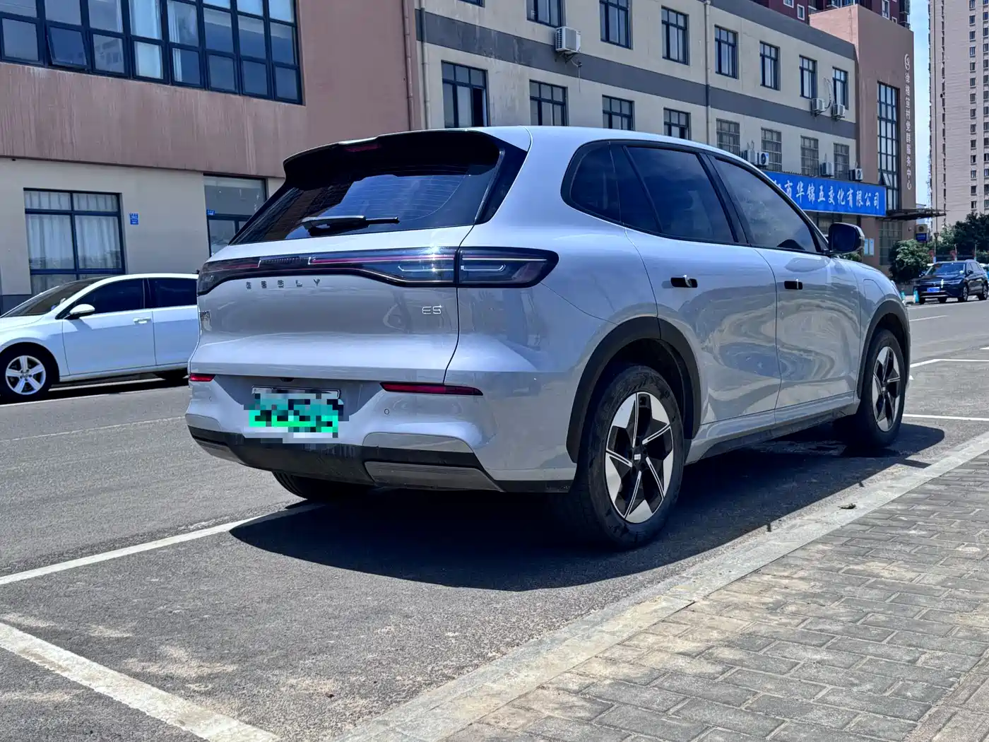 Geely Galaxy Galaxy E5 2024 440km Start Edition фото 7
