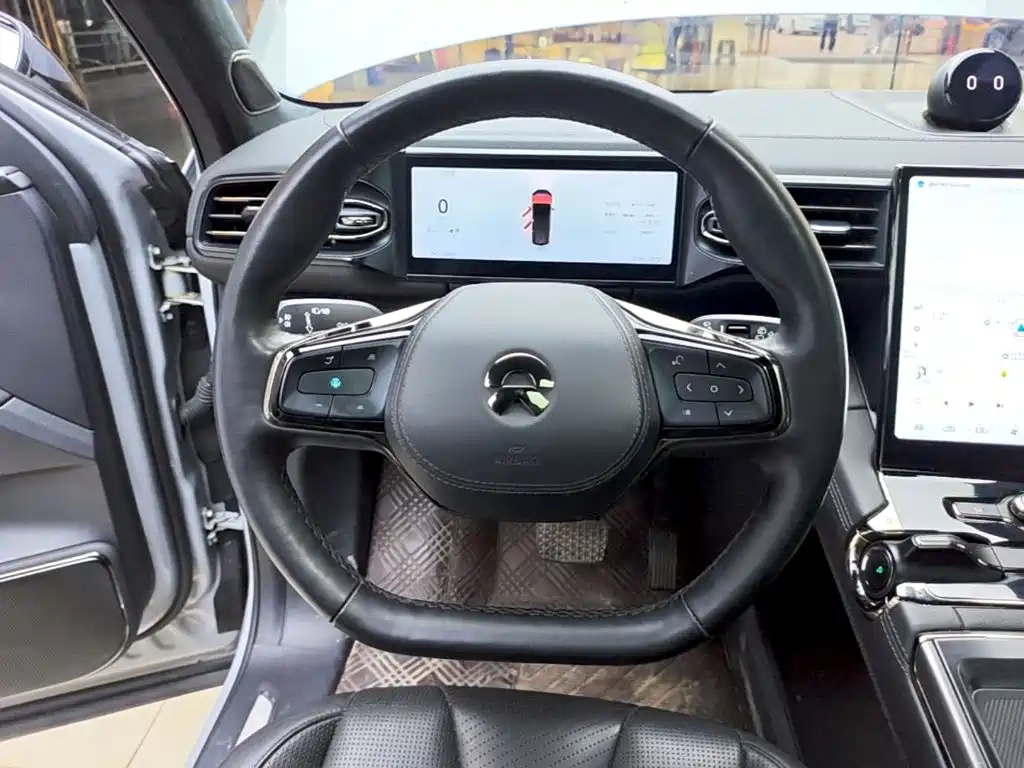 NIO ES8 2021 2020 415KM 6-Seater