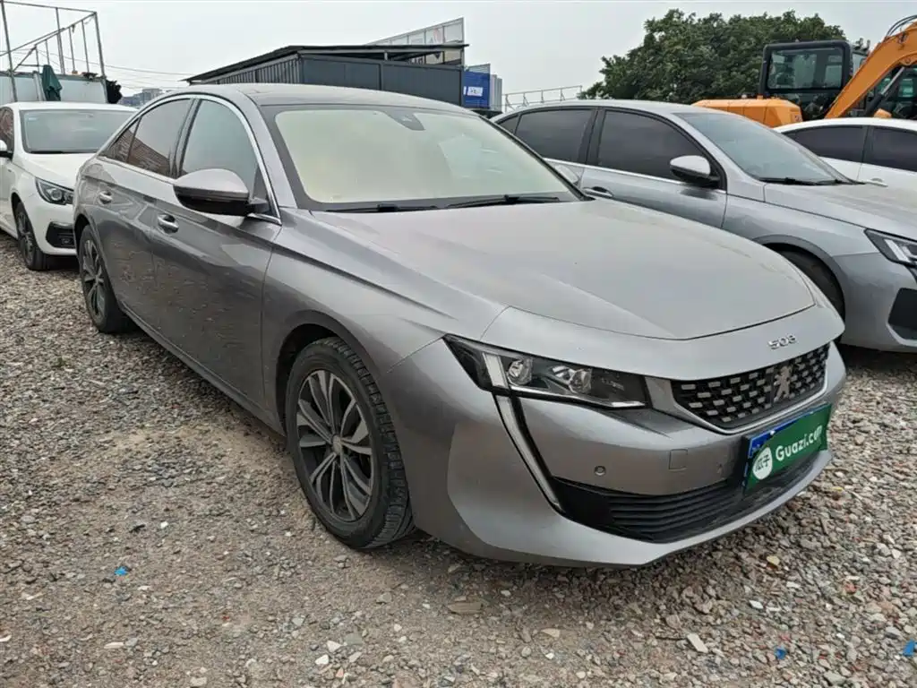 PEUGEOT 508