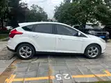 Фото 4 - Ford Focus