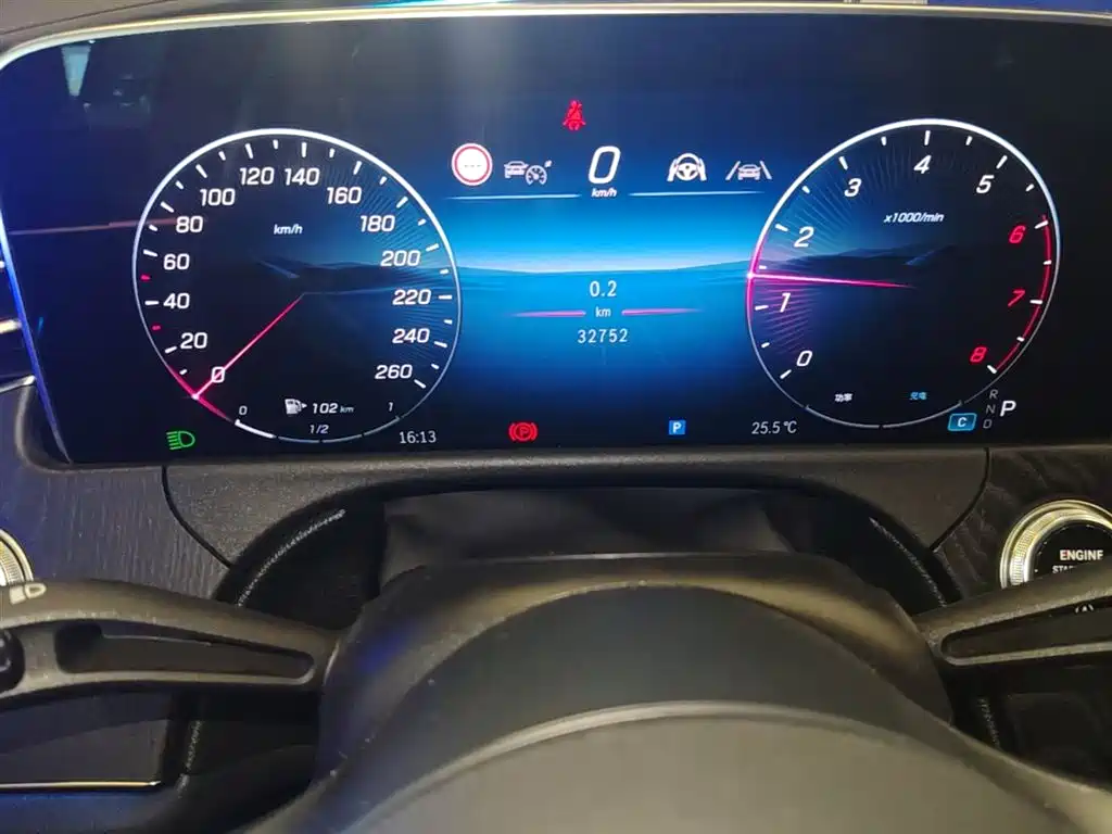 Mercedes-Benz E-Class 2024 E 300 L Fashion Sport фото 12