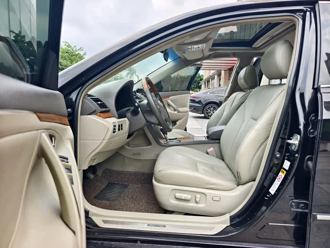 صورة 11 - Toyota Camry