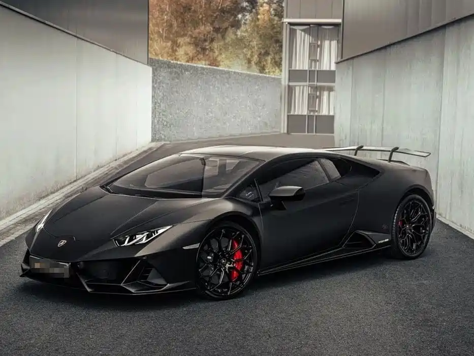 LAMBORGHINI HURACÁN