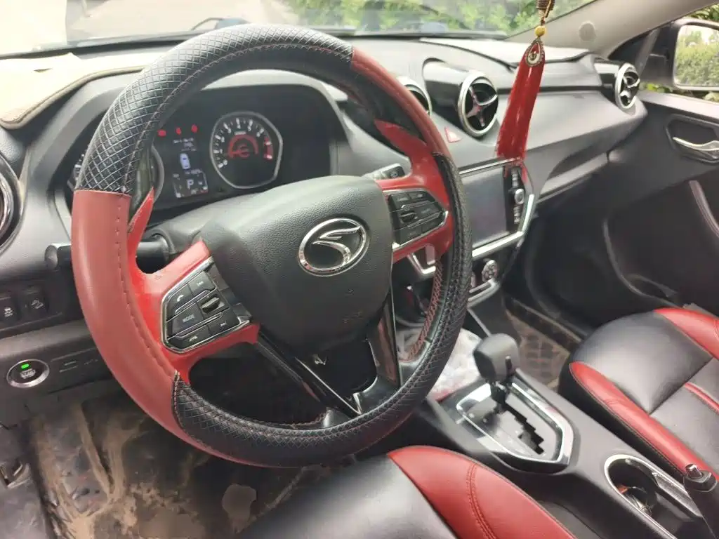 Soueast DX3 2017 2016 1.5T SRG CVT Flagship