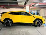 Фото 4 - Lamborghini Urus