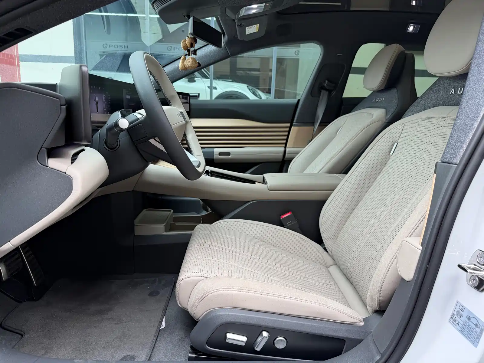 Фото 8 - Audi E5 Sportback