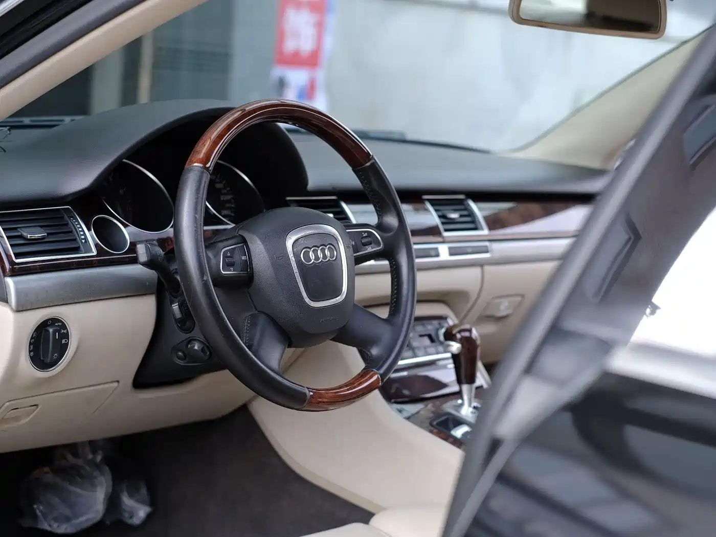 Audi A8 2008 A8L 3.2 FSI Luxury фото 21