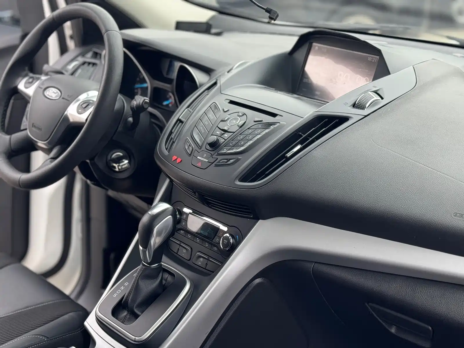 Photo 6 - Ford Kuga