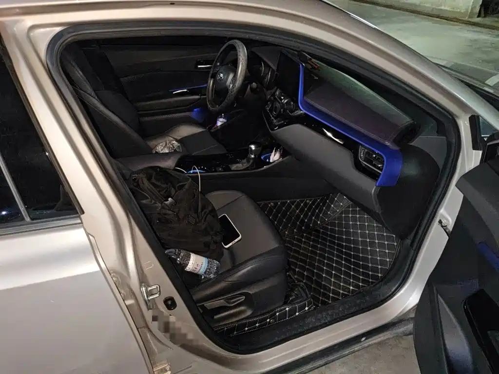 Toyota C-HR 2021 2020 Model 2.0L Leading