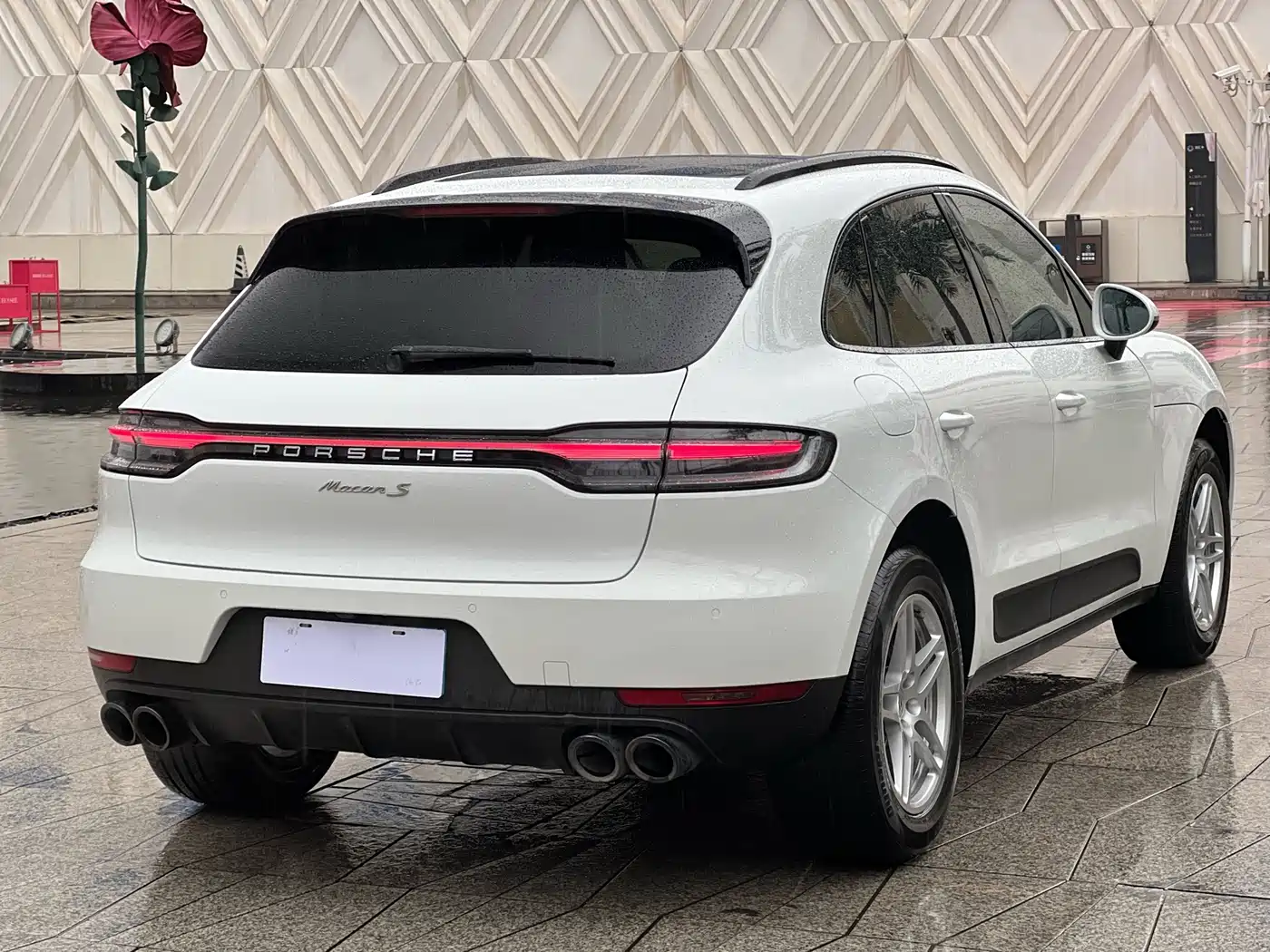 Porsche Macan 2018 Macan 2.0T фото 5