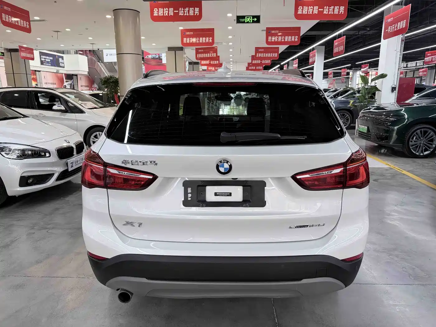 BMW X1 2019 sDrive18Li Fashion Model фото 17