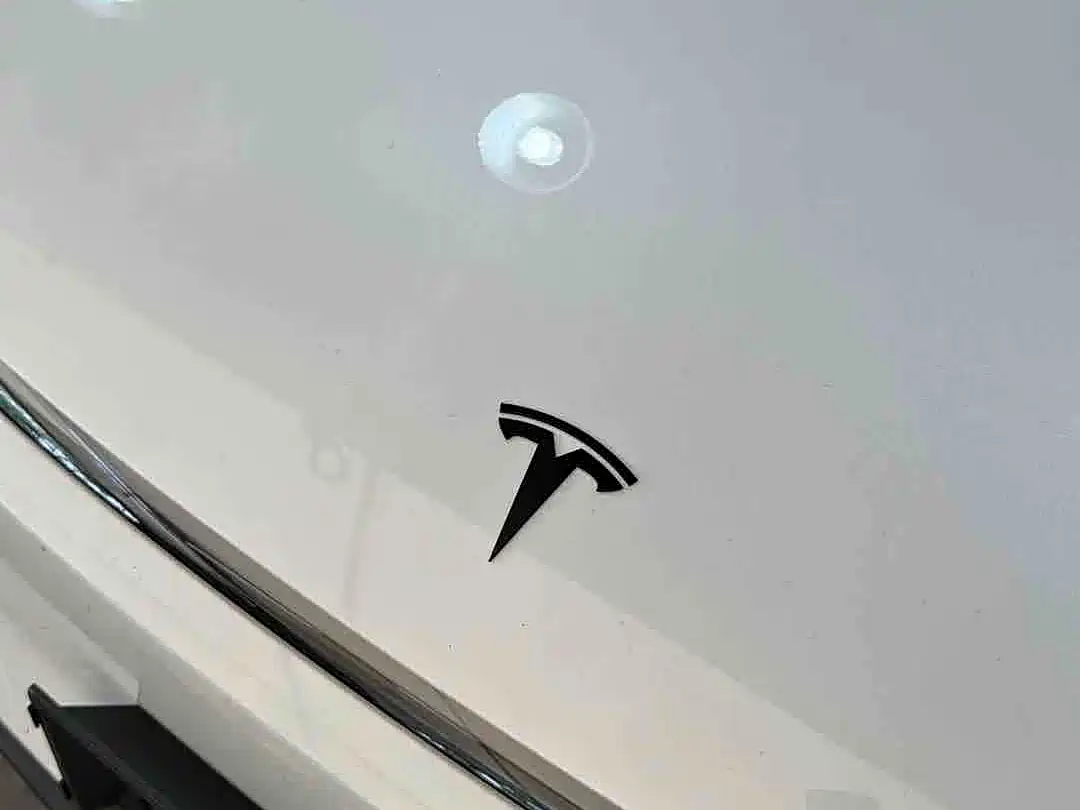 Tesla Model Y 2026 2026 Rear-Wheel Drive