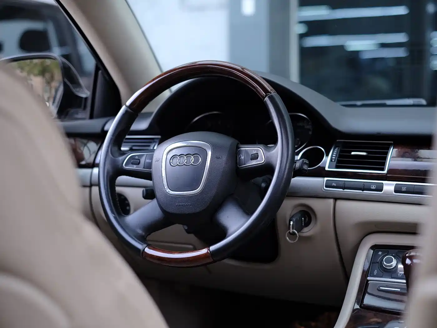 Audi A8 2008 A8L 3.2 FSI Luxury фото 19