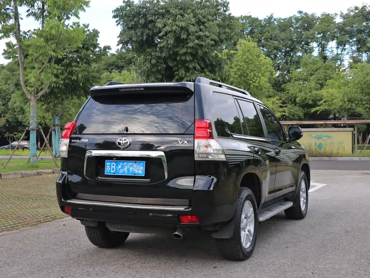Фото 3 - Toyota Prado