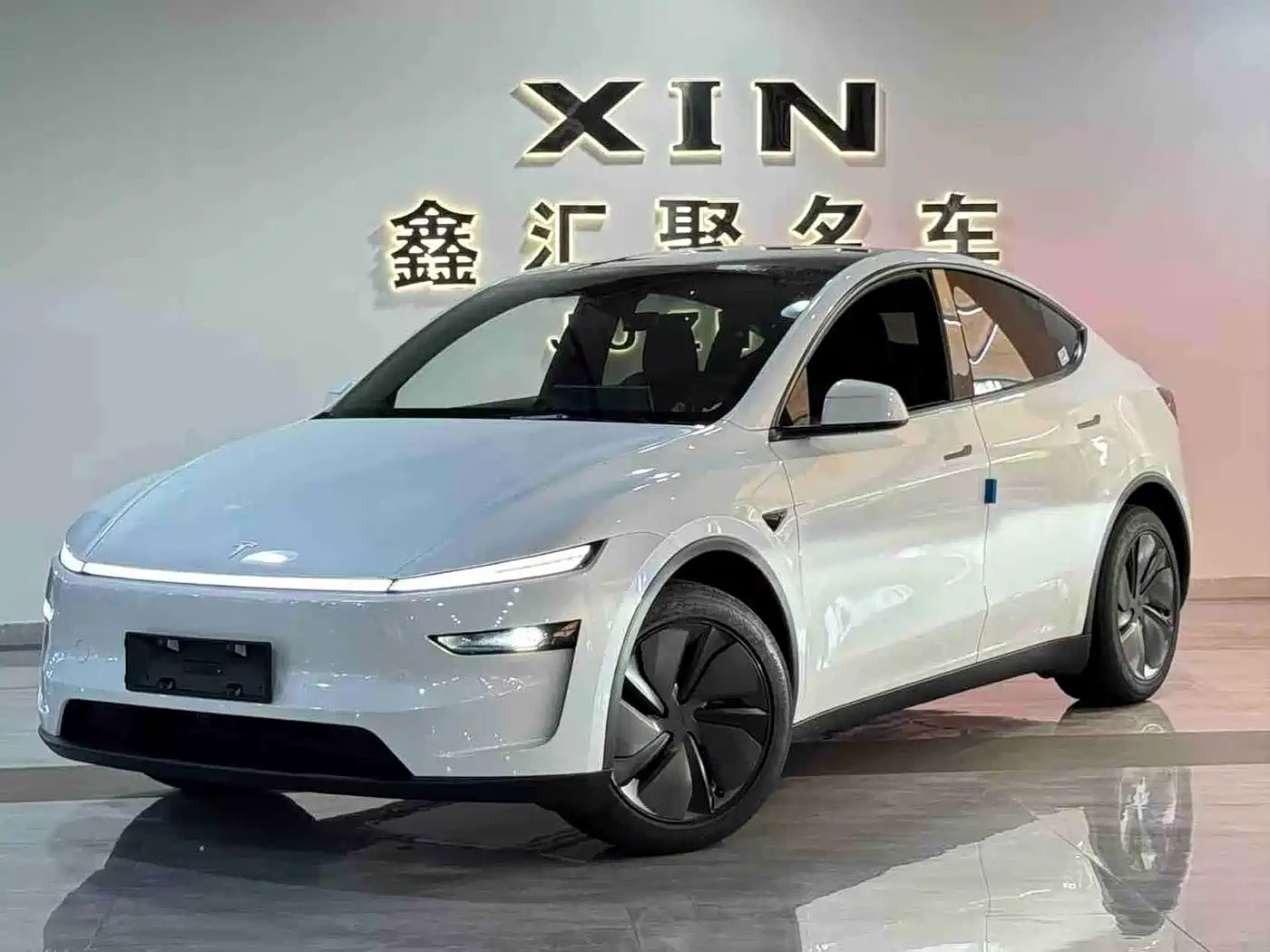 Tesla Model Y 2026 2026 Rear-Wheel Drive