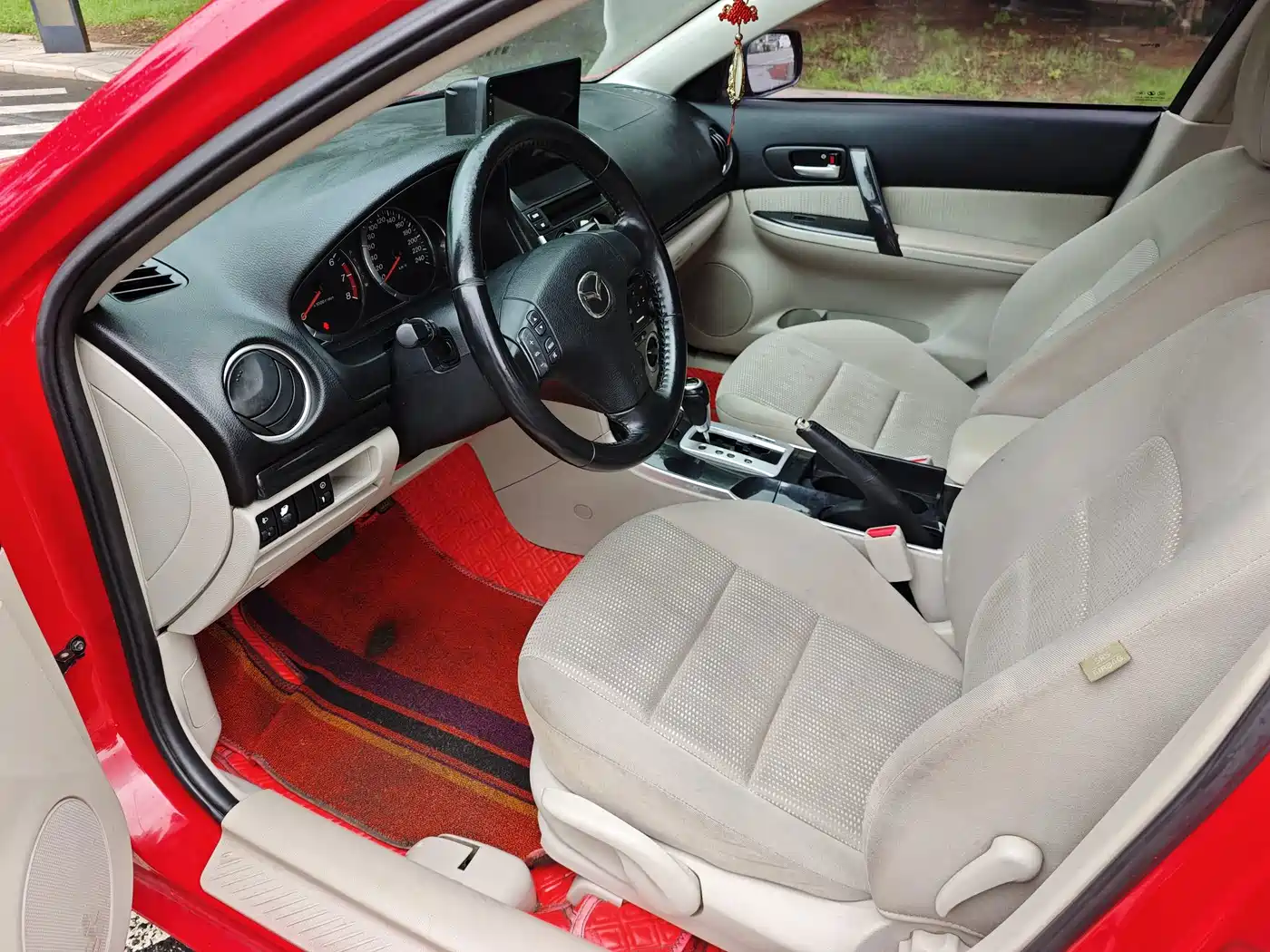 Фото 4 - Mazda 6
