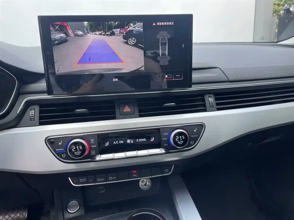 Audi A4L 2022 40 TFSI Luxury Dynamic фото 10