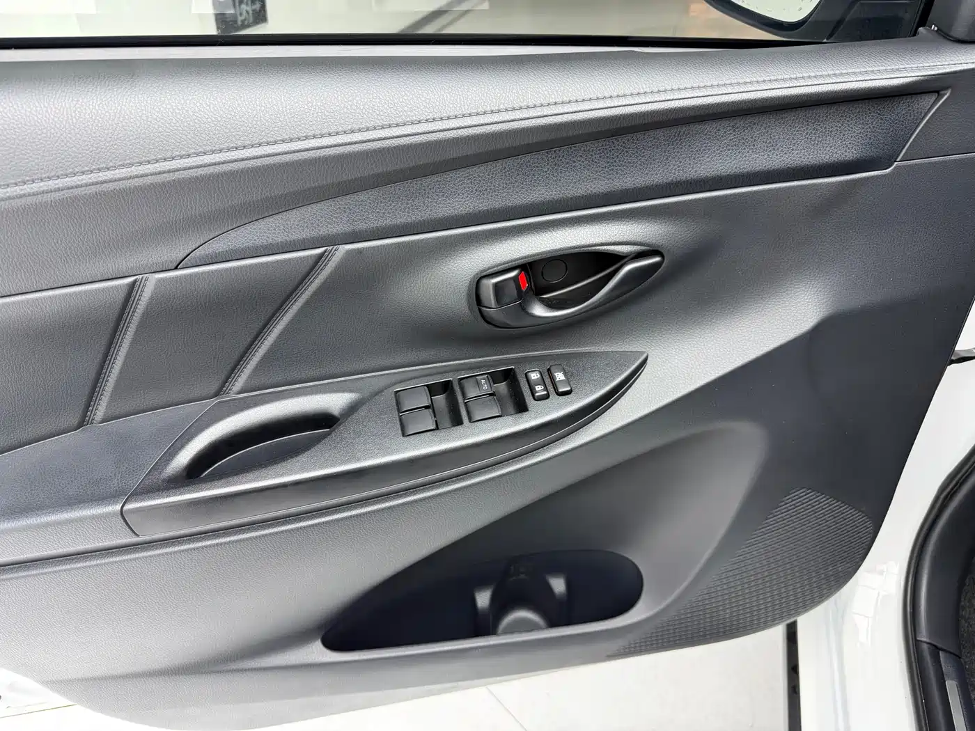 Toyota Yaris, миниатюра 13