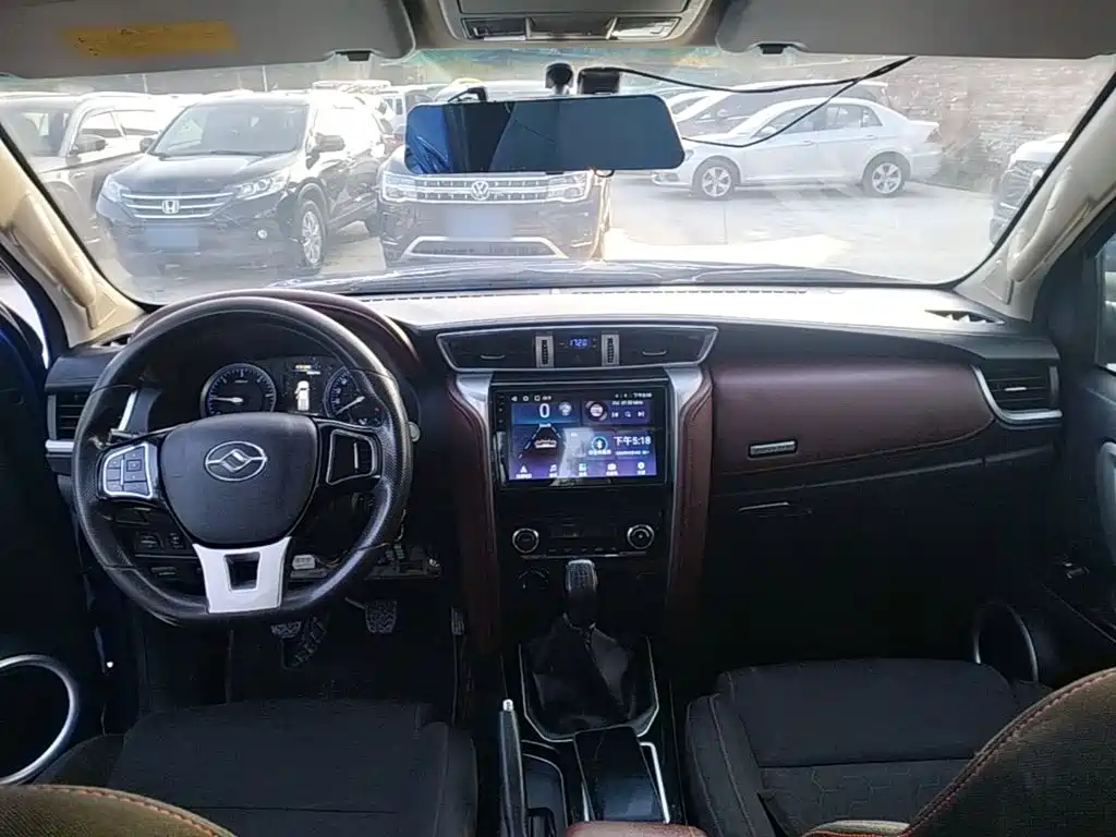 Huanghai Huanghai·Great Bull 2022 2022 2.8T Pioneer Manual Diesel 4WD Value Flatbed JE493ZLQ6H