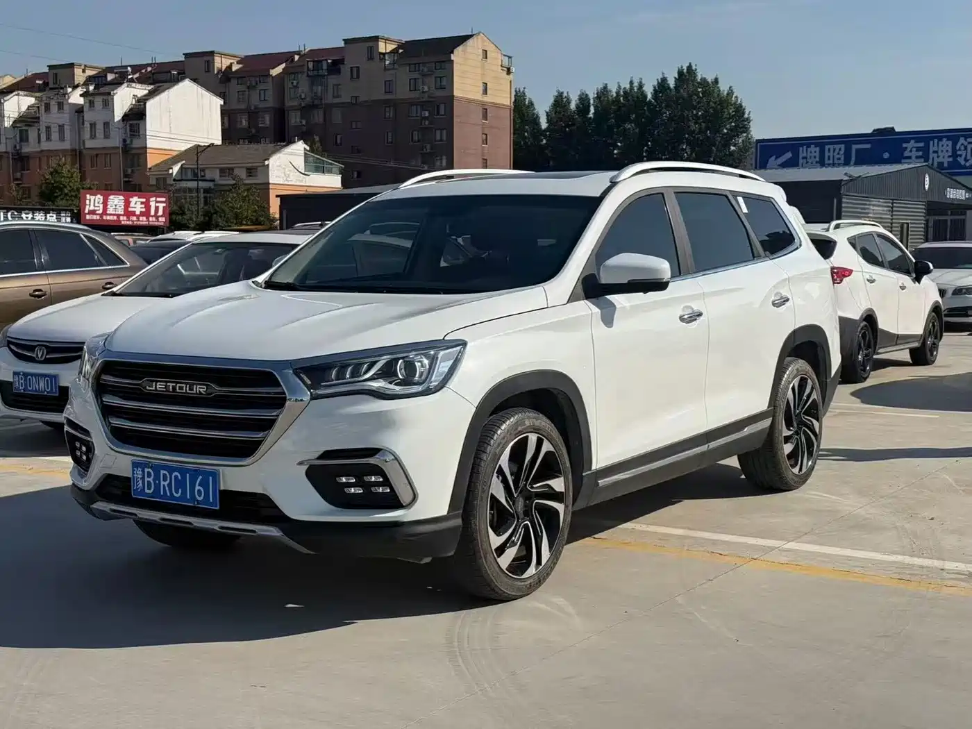 Jetour X90 2019 2019 1.5T Automatic Zunxiang 5-seater China V