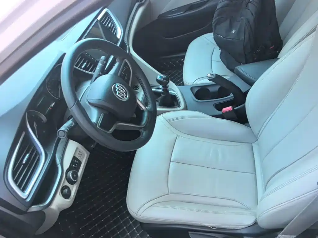 Фото 15 - Buick Excelle