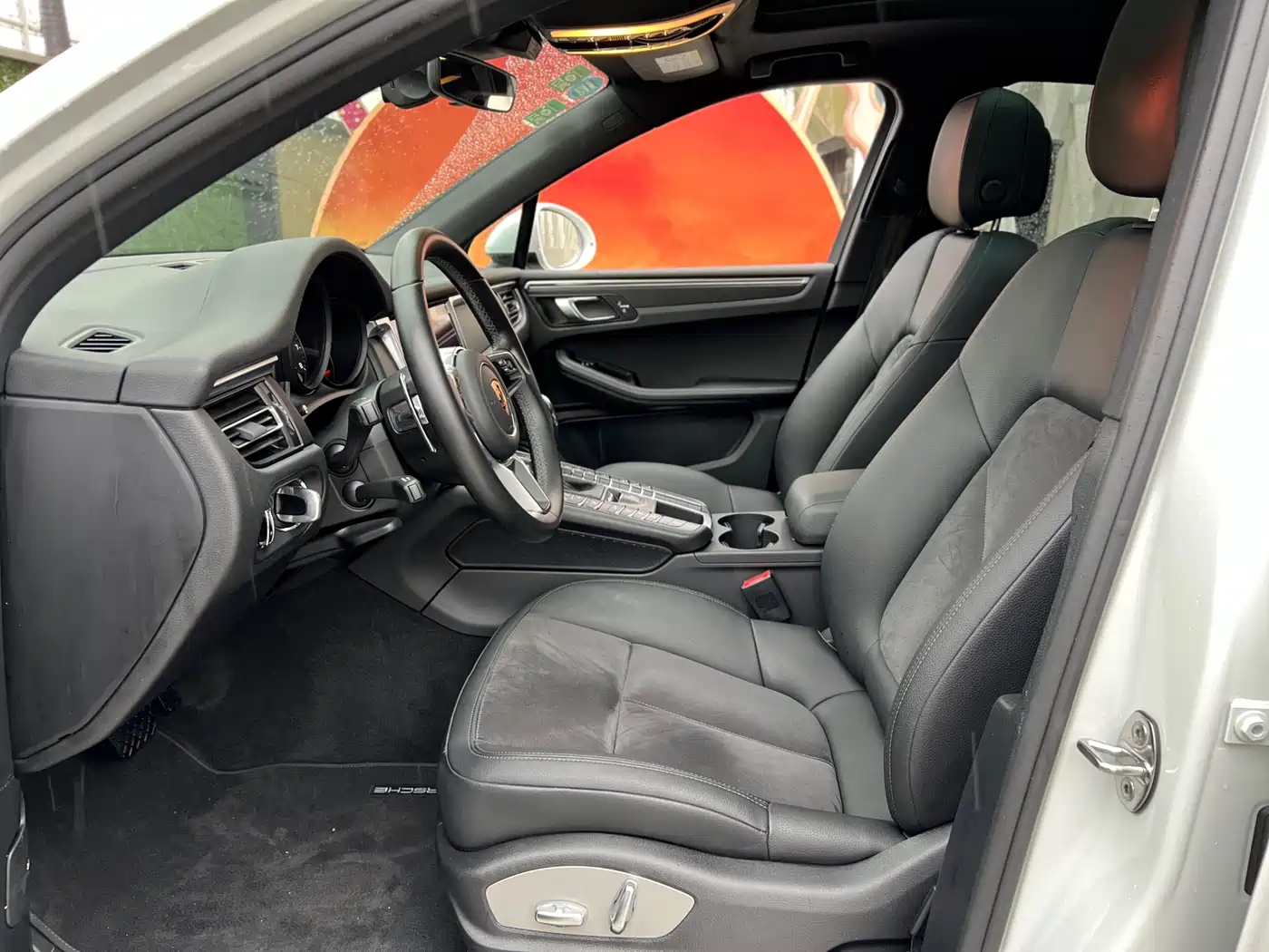 Porsche Macan 2018 Macan 2.0T фото 8