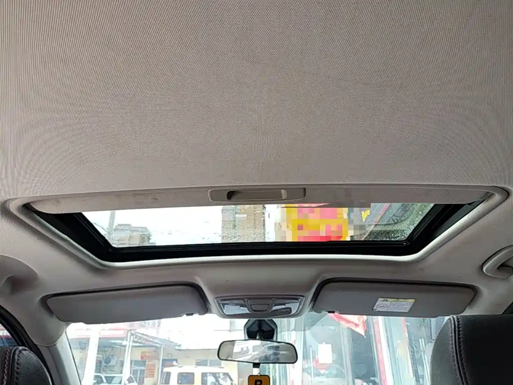 BAIC Senova X25 2017 2017 1.5L Auto Elite Navigation