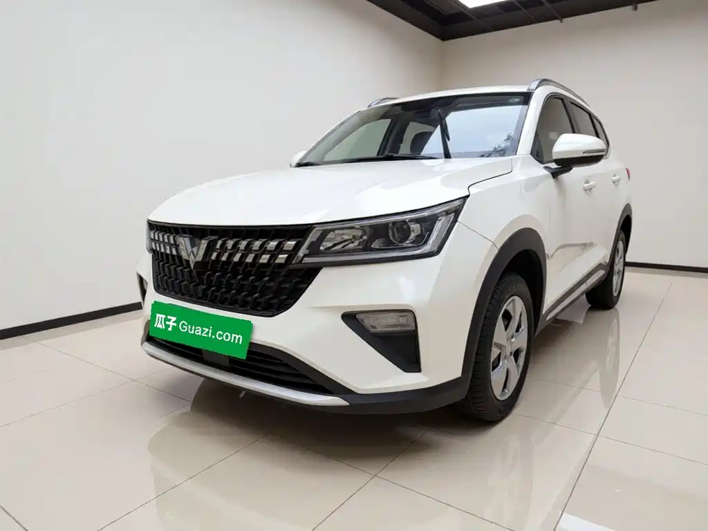 Wuling Motors Wuling Xingchi 2024 2022 1.5L Manual Freedom Edition