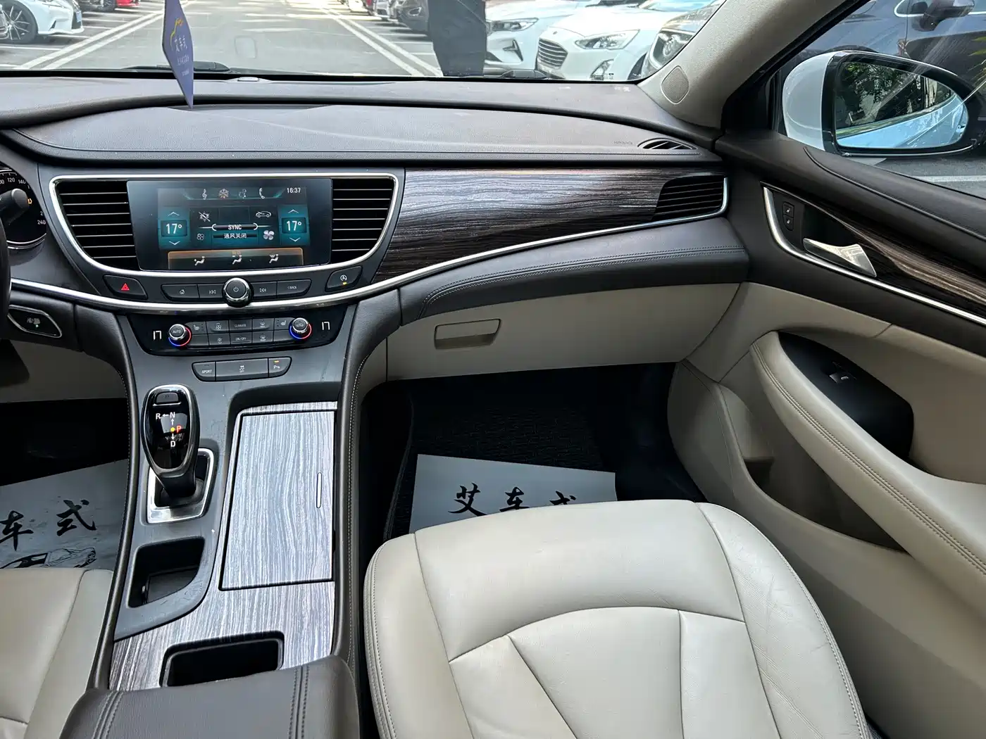Buick LaCrosse 2016 Facelift 20T Leading фото 13