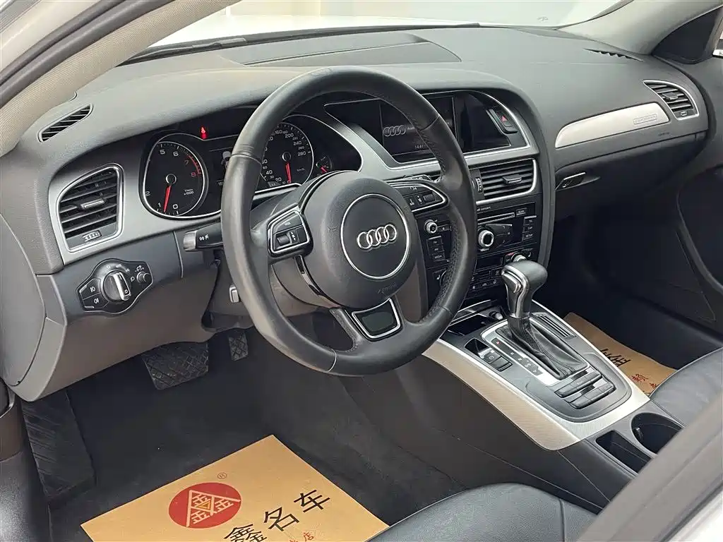 Audi A4 (Import) 2013 40 TFSI allroad quattro Comfort фото 14