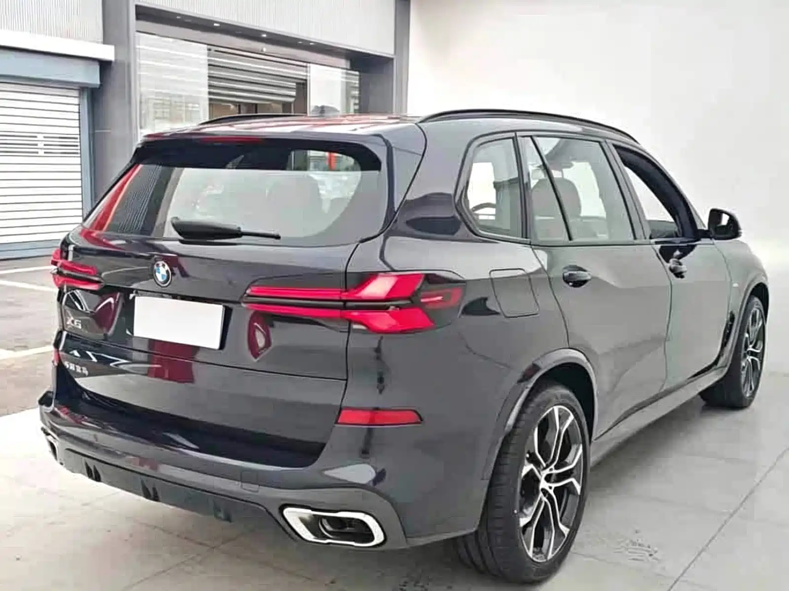 Photo 7 - BMW X5