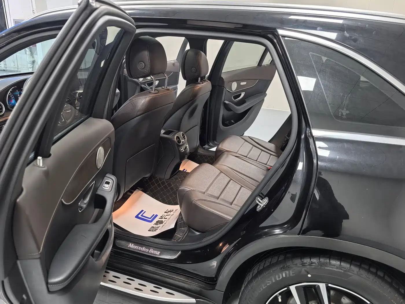 Mercedes-Benz GLC 2021 GLC 260 L 4MATIC Luxury фото 12