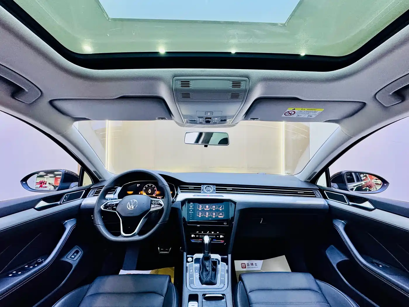 Volkswagen Magotan 2023 2 Million Units Commemorative Edition 280TSI DSG Comfort фото 5