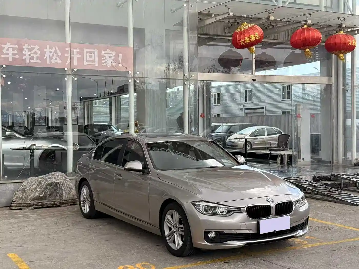 BMW 3 Series 2017 320Li Fashion фото 3