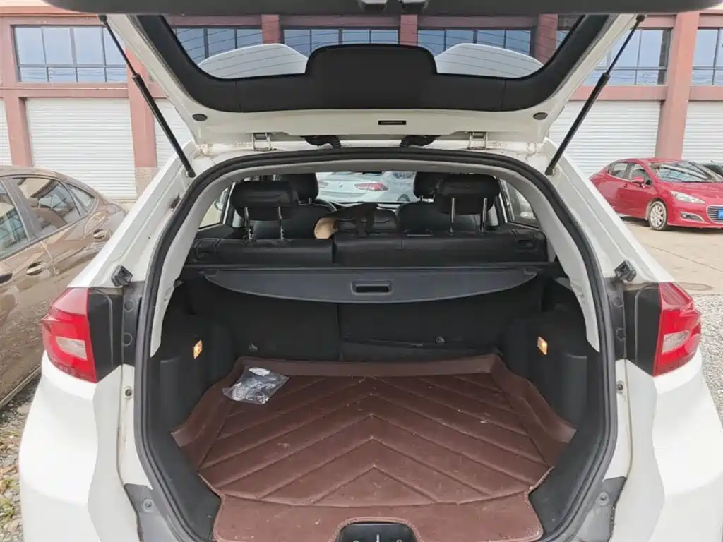MG Roewe RX5 2016 2015 1.5TGI TST Luxury Edition