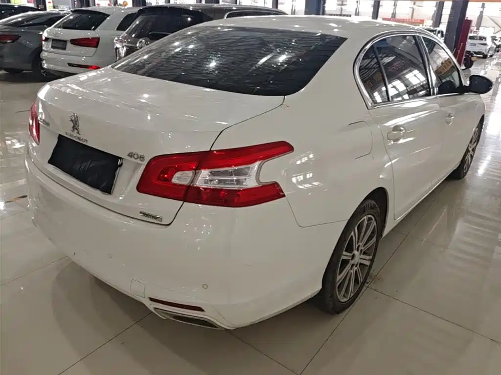 Peugeot 408 2018 350THP Automatic Luxury Edition фото 7
